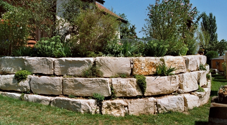 Kalksteinmauer3